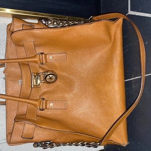 MICHAEL KORS HAMILTON BAG HARD LEATHER